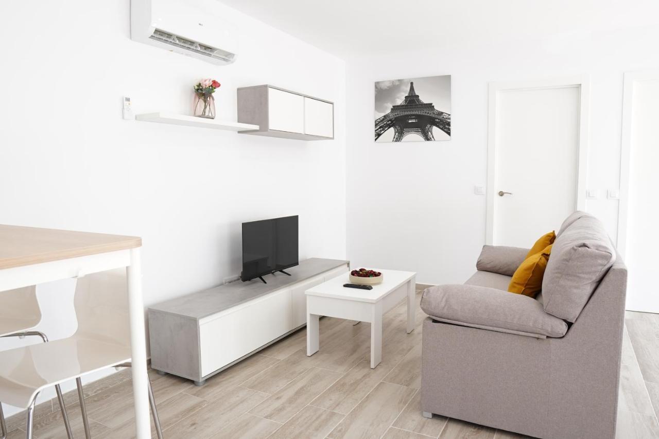 Apartamentos Turisticos San Miguel Arcangel, S.L. San Roque  Exteriér fotografie